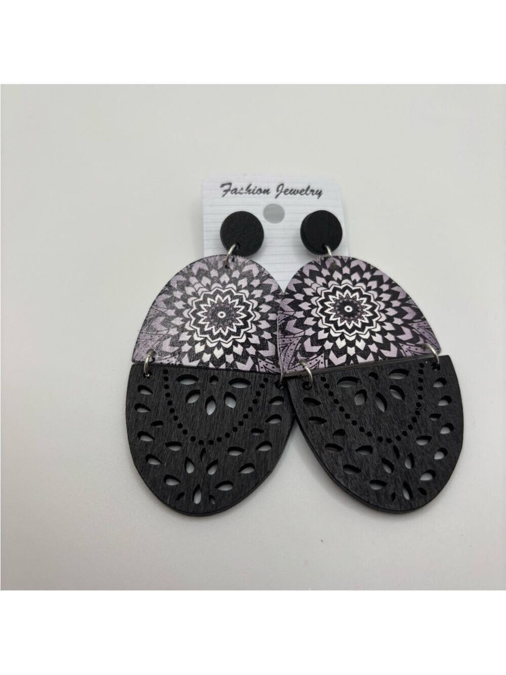 ✨5/$25✨ Black and Pink Mandala Earrings